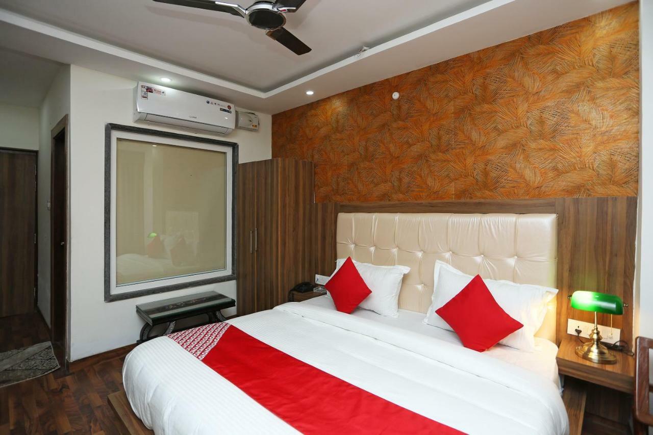 Oyo 35917 Vatika Heights Hotel McLeod Ganj Bagian luar foto